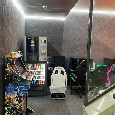 Capsulehotel Futurotel Spa Garden Granada