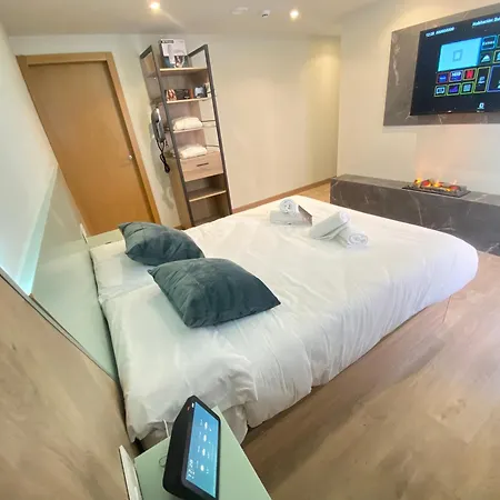 Futurotel Spa Garden Capsulehotel Granada